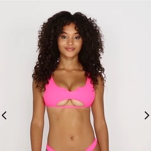 Frankie’s bikini cole top, like brand new!!